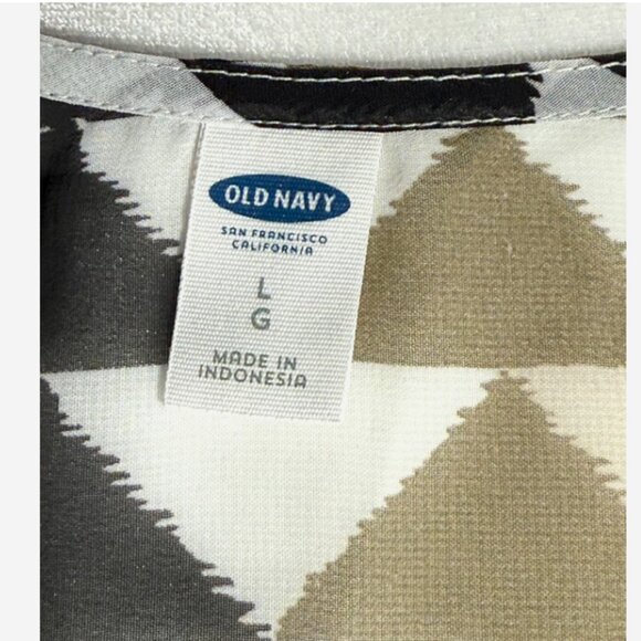 Old Navy Green White Black Geometric Sheer Tank Top Blouse L NWT - Picture 5 of 9